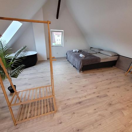 Loft Apartment Am Bahnhof Albstadt Esterno foto